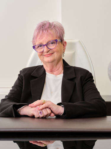 resized_lucrezia_ruggieri